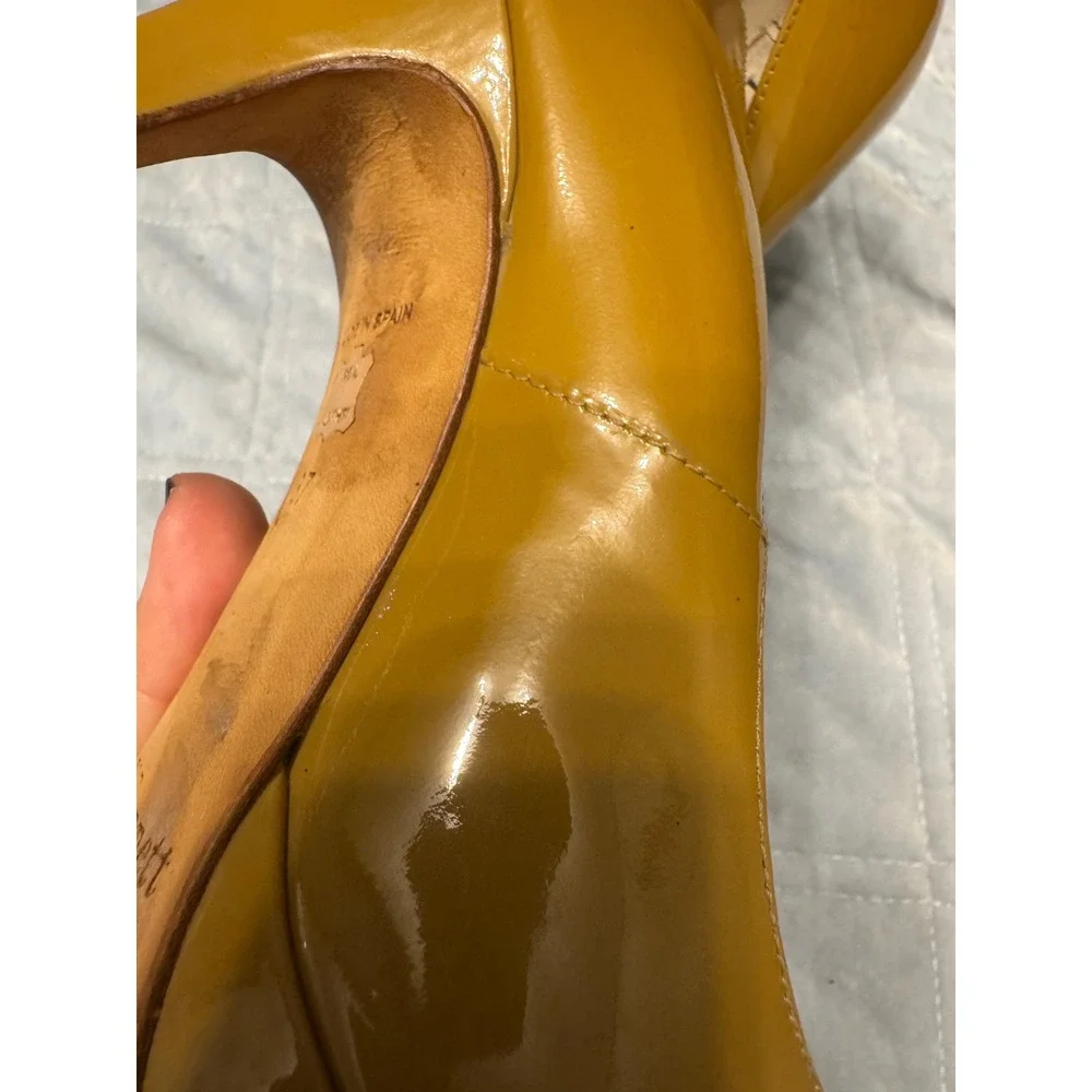 L.K.‎ Bennett London Gold Patent Leather Platform Heels Size 37